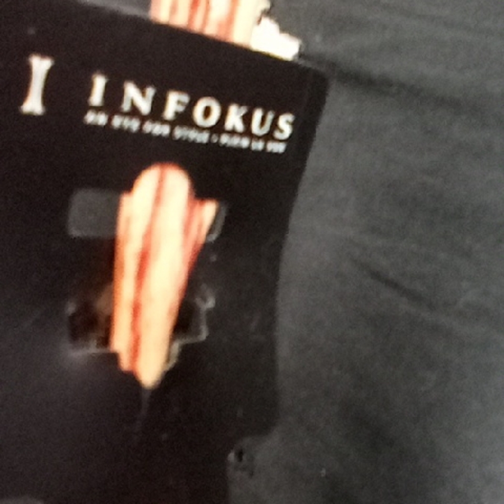 Infokus Black and Red Striped Item